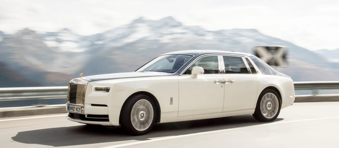 rolls-royce-phantom-side-1100
