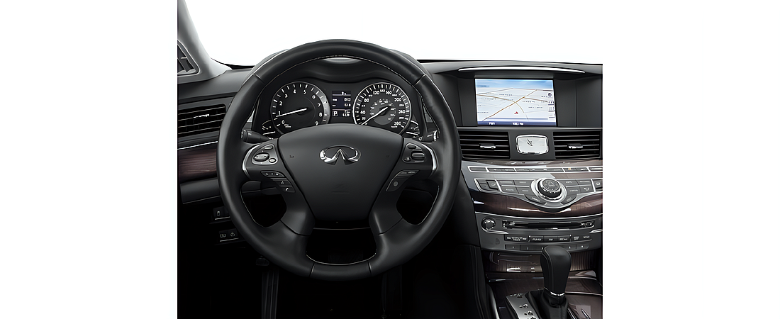 Infiniti Q70 2018 6