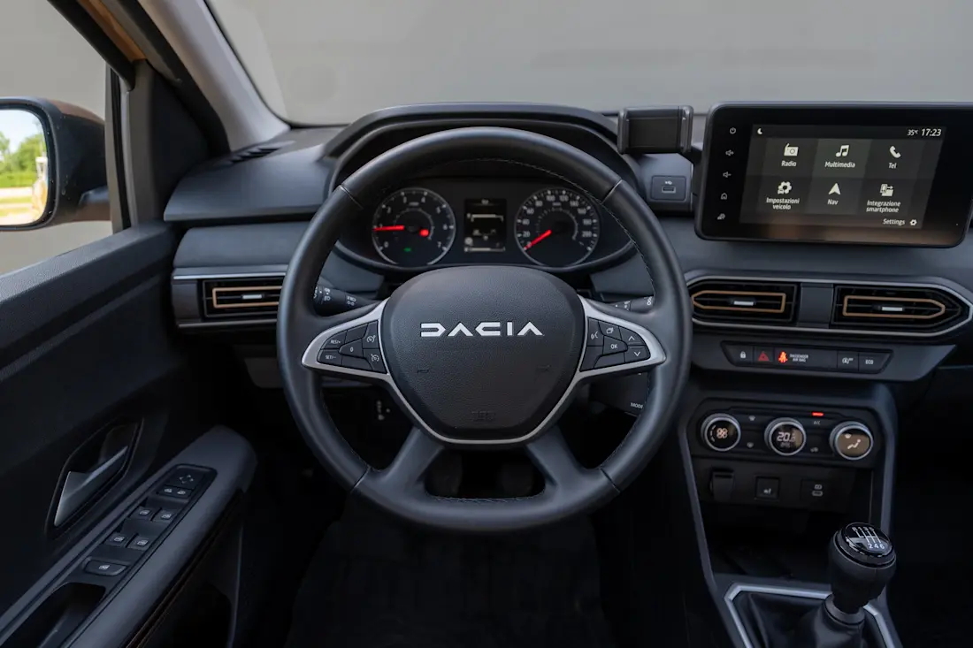 Dacia-sandero-gpl-04