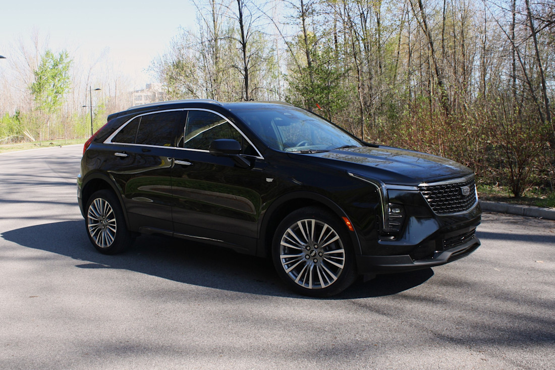 Editorial 2024 cadillac xt4 db 1