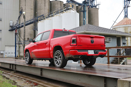 Editorial 2019 ram 1500 sport 11 jm