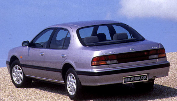 Nissan Maxima QX