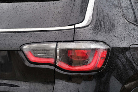 Editorial 2018 jeep compass limited 4x4 13 jm