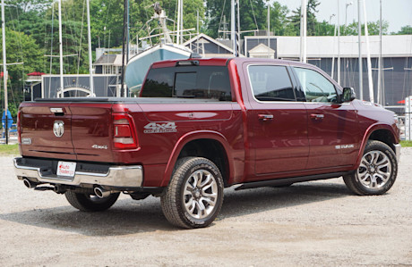 Editorial 2021 ram 1500 limited longhorn 4wd 07 di