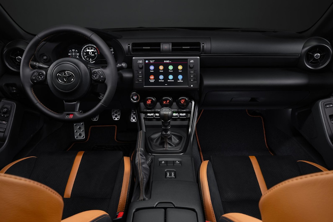 Toyota-GR86-Hakone-Edition-2025 (6).jpg