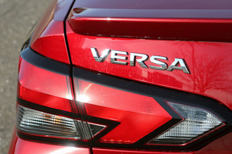 Editorial 2021 nissan versa sr 11 jm