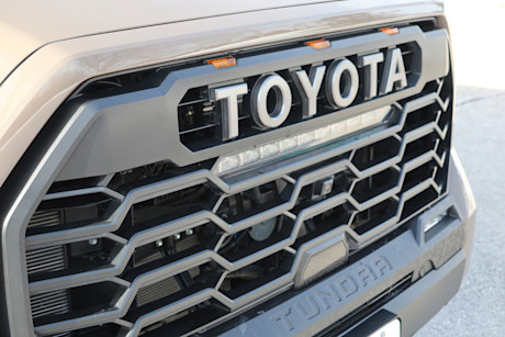 Editorial 2025 toyota tundra hybrid td jm 250237 20