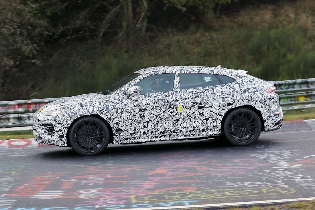Lamborghini Urus PHEV zeigt sich auf der Nordschleife