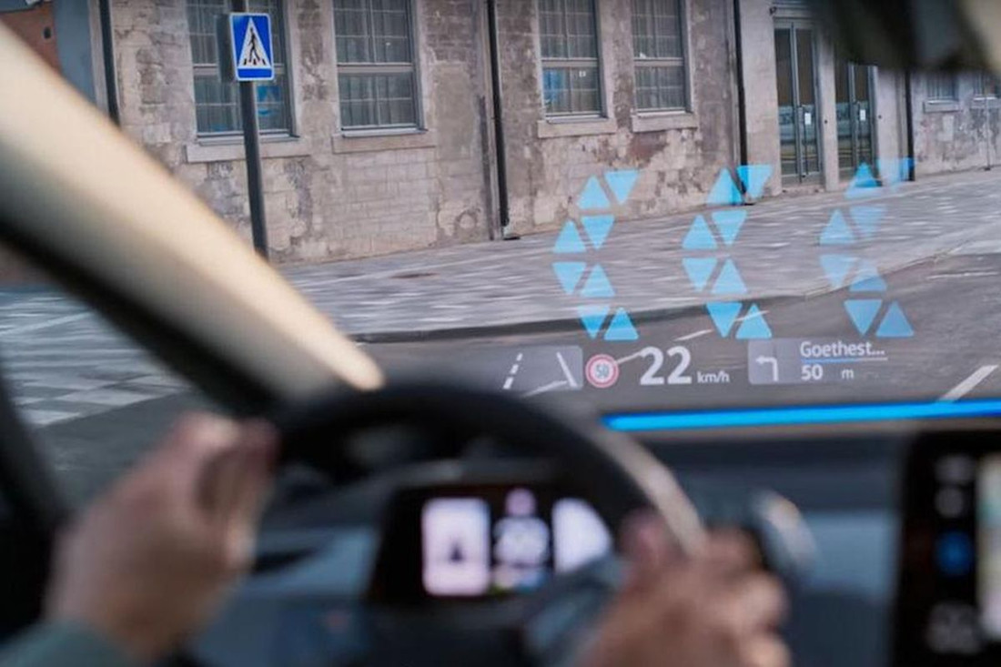 toyota-is-bezig-met-een-head-up-display-waar-je-echt-iets-aan-hebt-953a1a