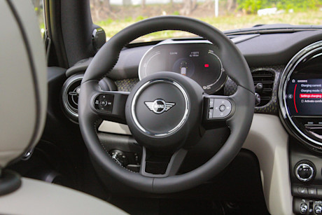 Editorial 2022 mini cooper se premierplus 22 cc