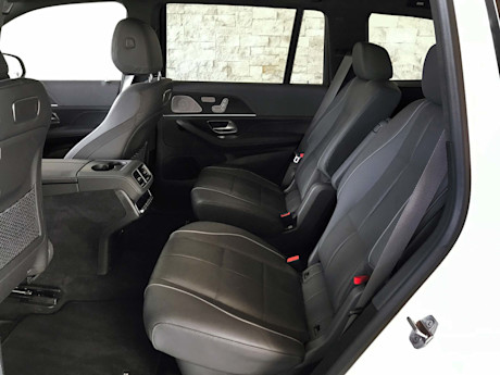 Editorial 2020 mercedes benz gls class 15 sb