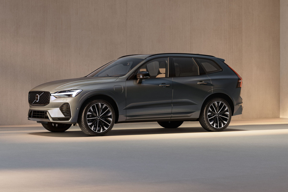 Recensione Volvo XC60: aria nuova con il restyling, ma il plug-in è al passo con i tempi?