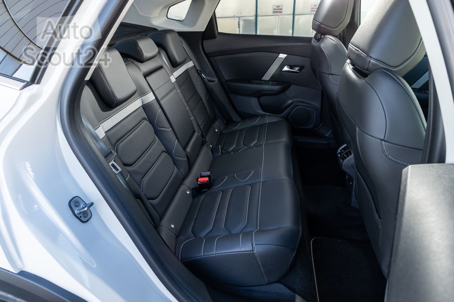 e-C4-X-Electric-083.jpg