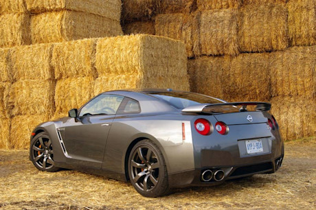 Editorial 2009 nissan gtr rp 001 2631