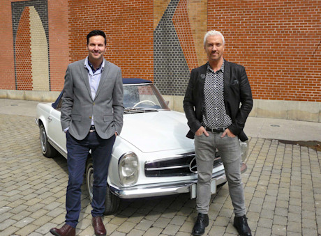 Editorial 10 pg colin justin 1968 m b 280 sl