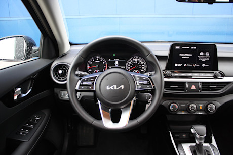 Kia Forte5 EX iVT 2022 : essai routier Image