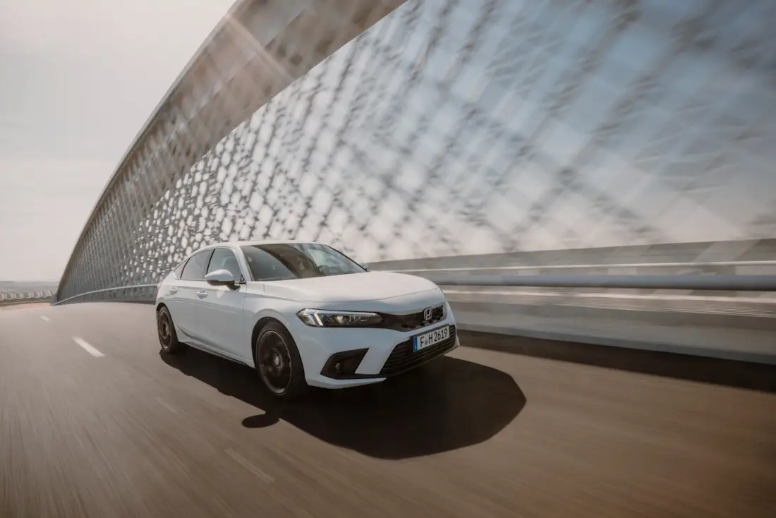 honda civic e-hev 549