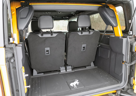 Editorial 2021 ford bronco wildtrak two door 13 jw