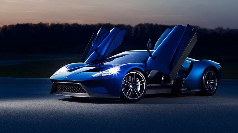Ford GT vedere din lateral