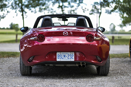 Editorial 2016 mazda mx 5 gs 05 rf