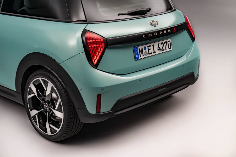 mini-cooper-2024-termico.carroceria.jpg