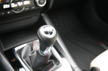 Editorial 2015 mazda mazda3 jb 22 3849