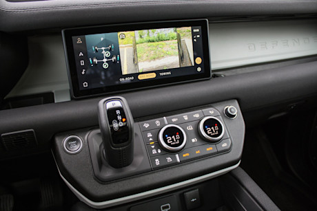 Land Rover Defender 90 P400 X-Dynamic 2021 : essai routier Body Image