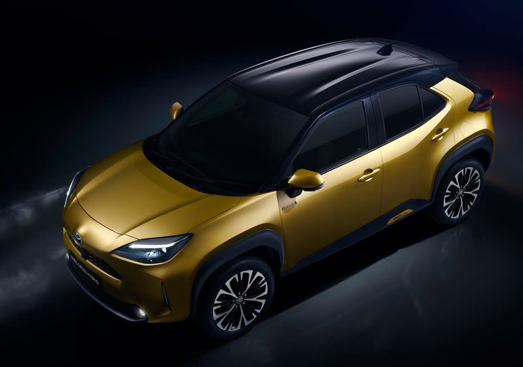 Toyota-Yaris_Cross-2021-1024-02.jpg