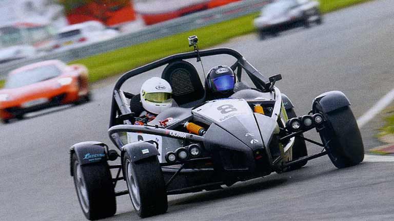 Ariel Atom vedere din fata