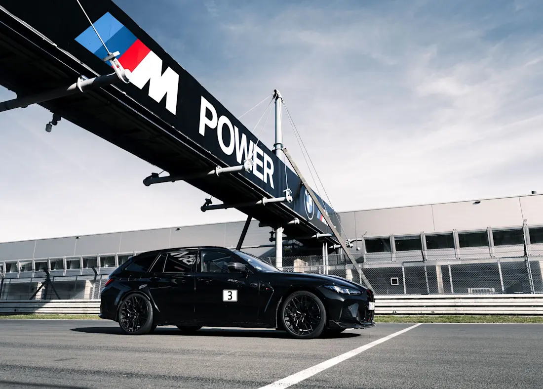 BMW M3 CS Touring la station wagon più veloce di sempre sul Nürburgring-Nordschleife 02