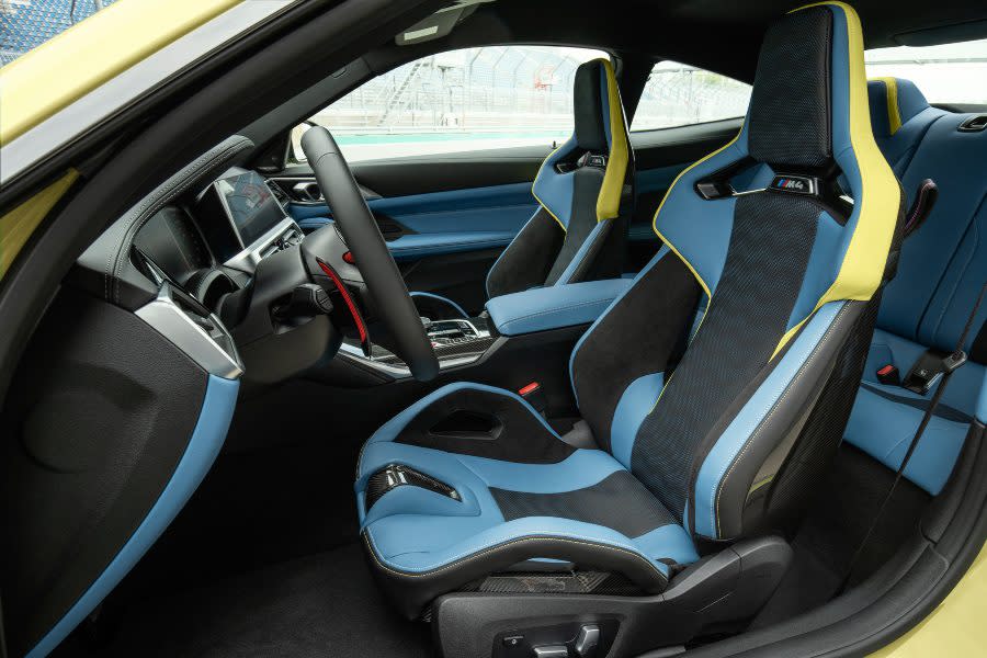 P90399270_highRes_the-new-bmw-m4-compe (1).jpg