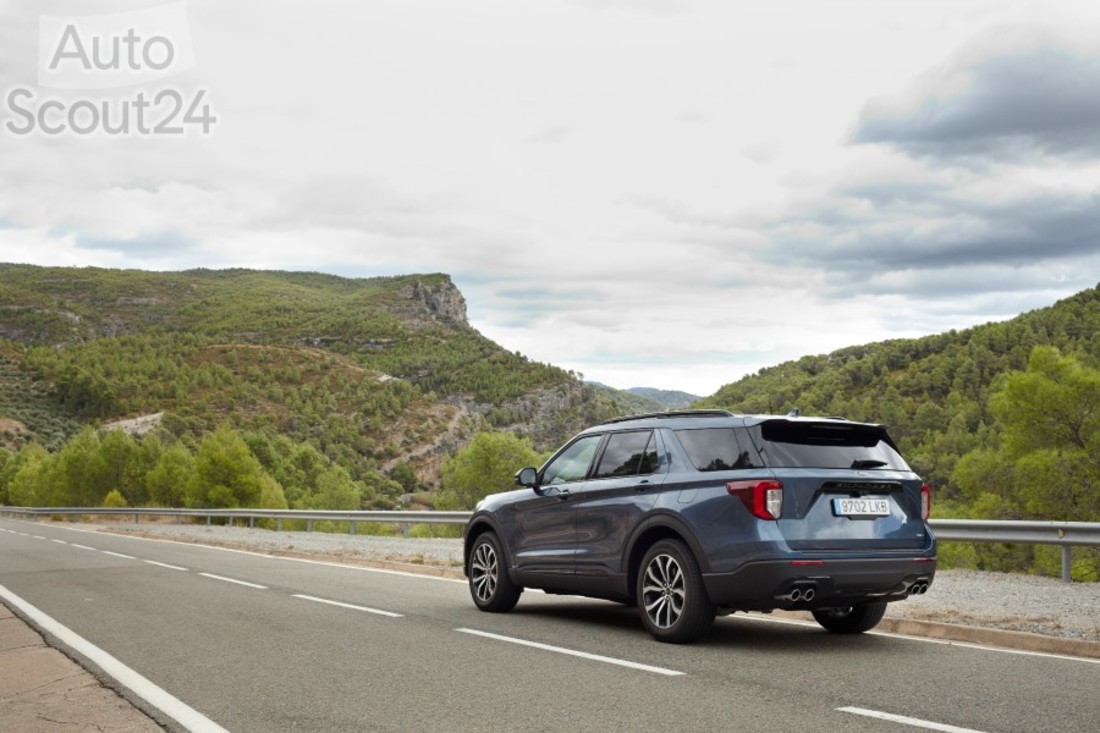 FORD EXPLORER (El Priorat)001 (1).jpg