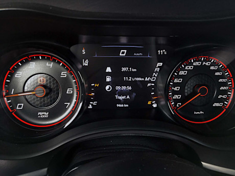 Essai routier : Dodge Charger SXT AWD 2019 Body Image
