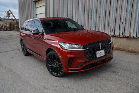 Editorial 2025 lincoln aviator reserve td jv 250127 27