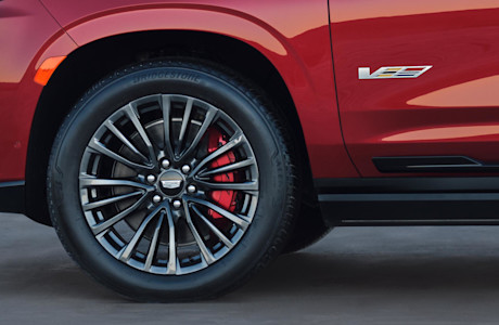 Editorial 2023 cadillac escalade v 17 cadillac