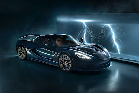 RIMAC NEVERA STORM 3