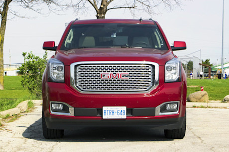 Editorial 2015 gmc yukon xl denali 4wd jy 01
