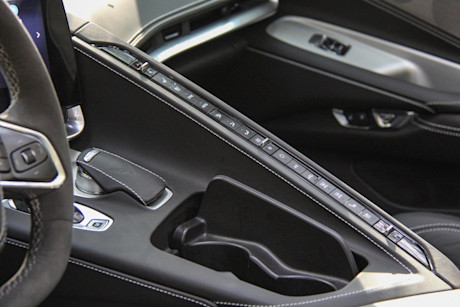Editorial 2021 chevrolet corvette stingray 3lt convertible 36 dw