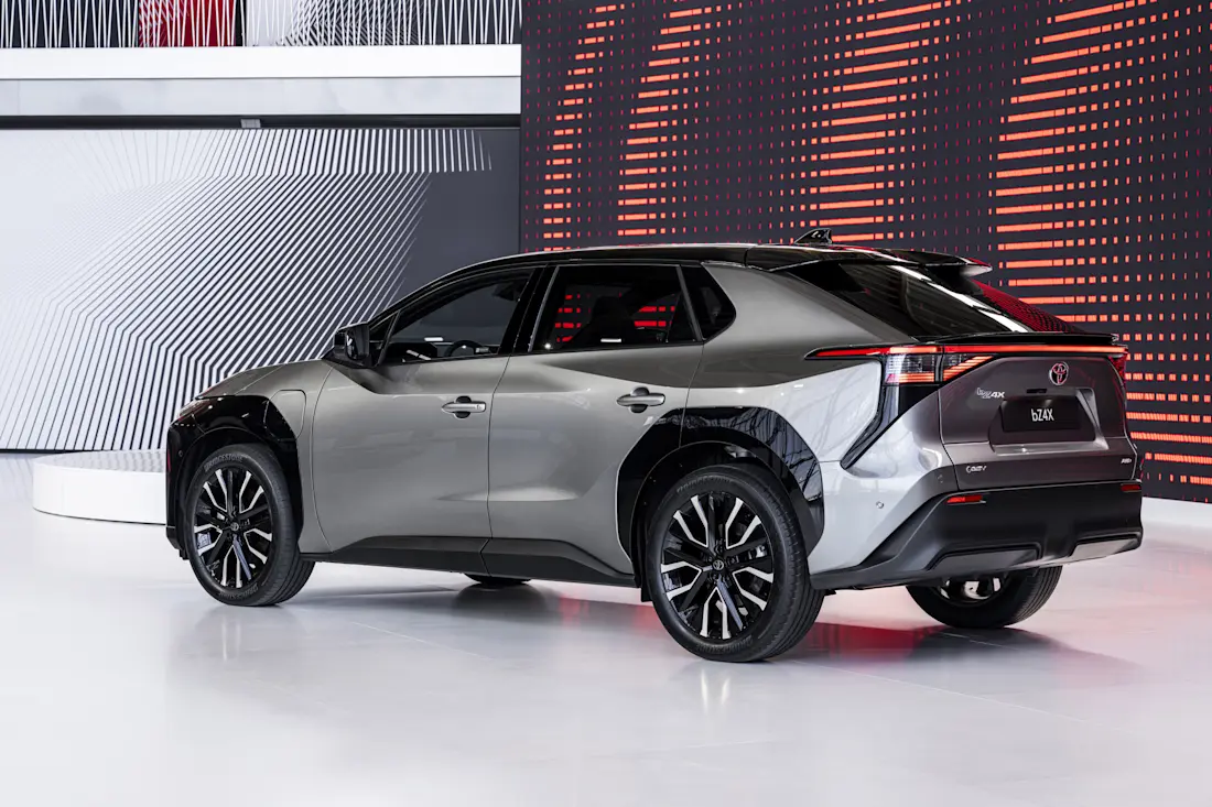 toyota-bz4x-wordt-6000-euro-goedkoper-maar-je-levert-wel-wat-in-2025-06