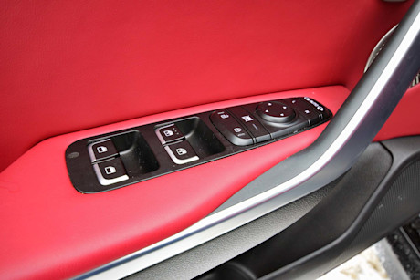 Editorial 2018 kia stinger gt limited 40 jp