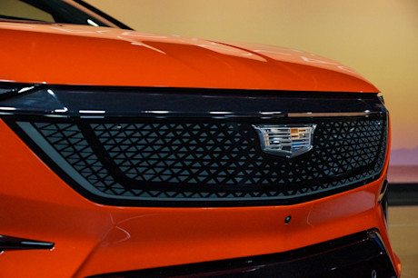Editorial 2025 cadillac optiq preview jv 241003 2