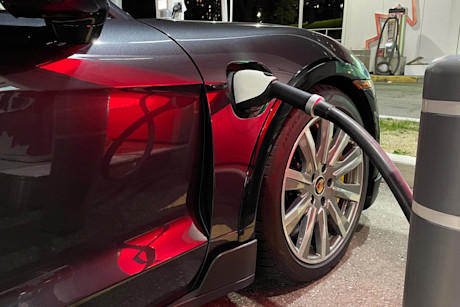 Editorial 2021 porsche taycan turbo s cross turismo 14 ct