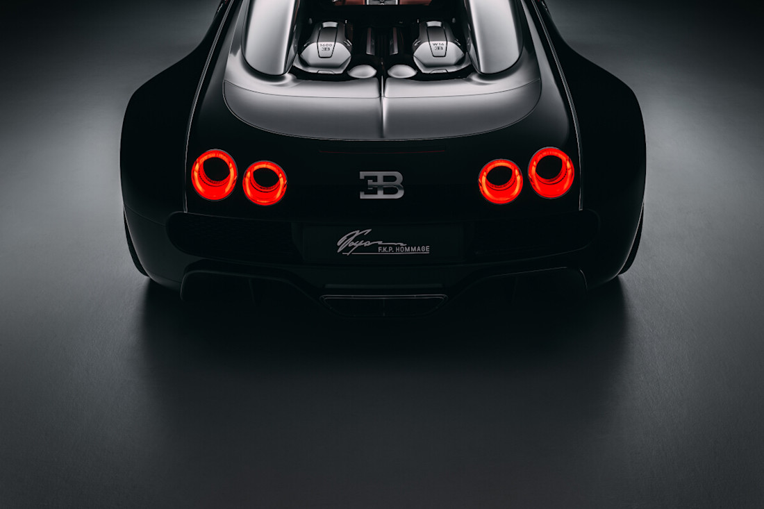 17-bugatti-the-wheels-solitaire-hommage.jpg