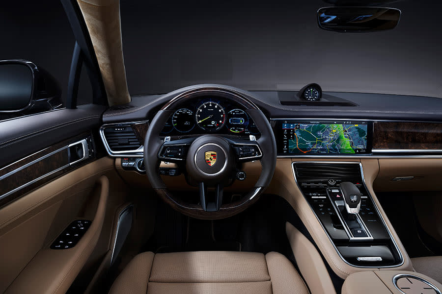 Interior Porsche Panamera 2021 (5).jpg