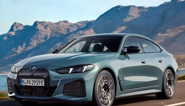 BMW i4