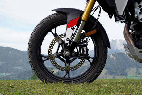 12 bmw-f-450-gs-2026-vorderrad