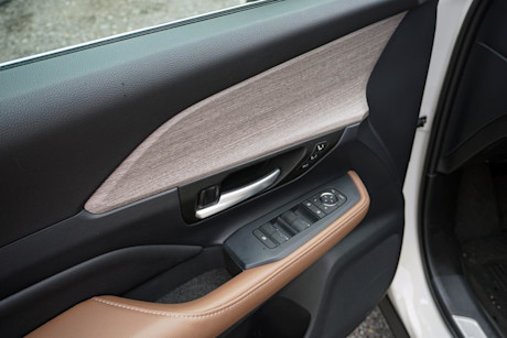 Editorial 2024 toyota grand highlander 38 di