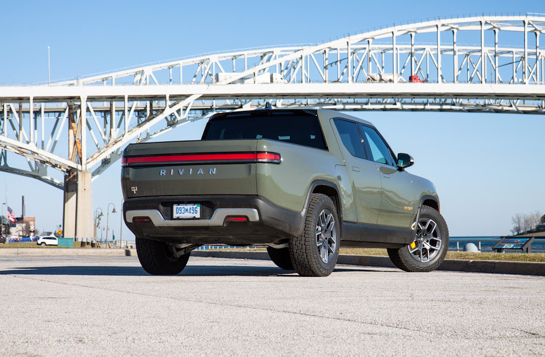 Editorial 2022 rivian r1t 10 lw