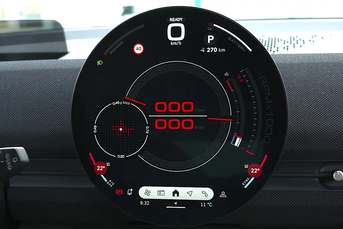 mini-aceman-john-cooper-works-2026 (3)