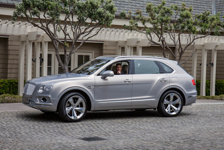 Editorial bentayga hybrid 13